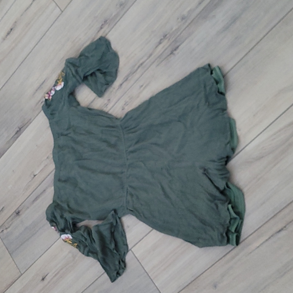 Army green romper off-shoulder - Picture 5 of 7